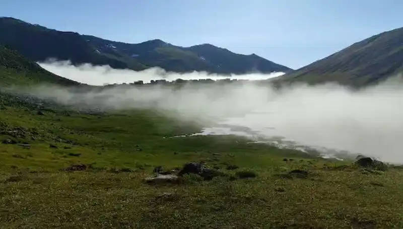 Dağların Zirvesinde: 2400 Metre Yükseklikte Hava Durumu Tahmininin Sırları