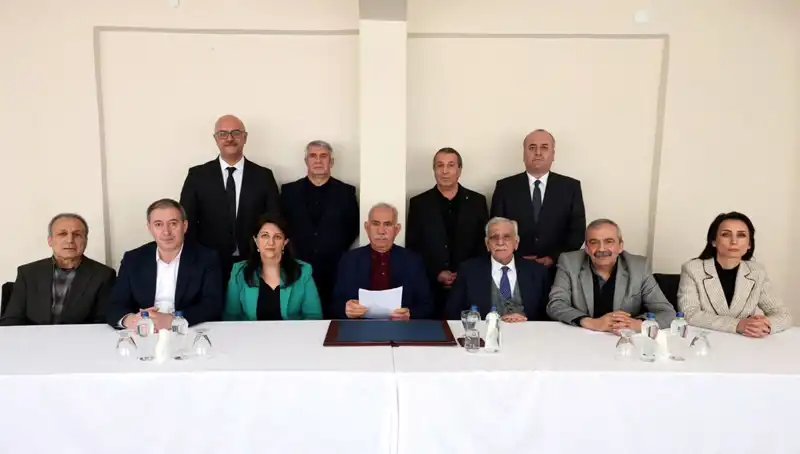 PKK'nın Fesih İlanı Sonrası Türkiye’nin Yeni Dönemi: Ne Bekliyor?