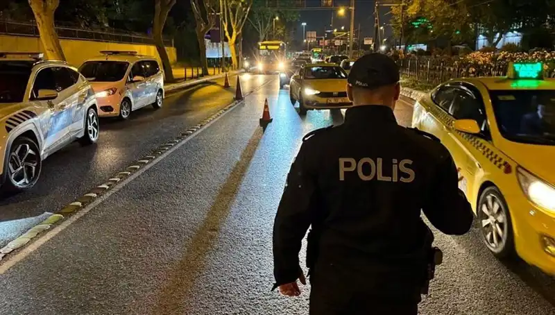 Huzur İstanbul Denetimleri: 1.500 Şahıs Gözaltında, Hedef Güvenli Bir Şehir
