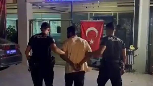 İzmir’de 18 Yıl 9 Ay Hapis Ceza Alan Firari Yakalandı!