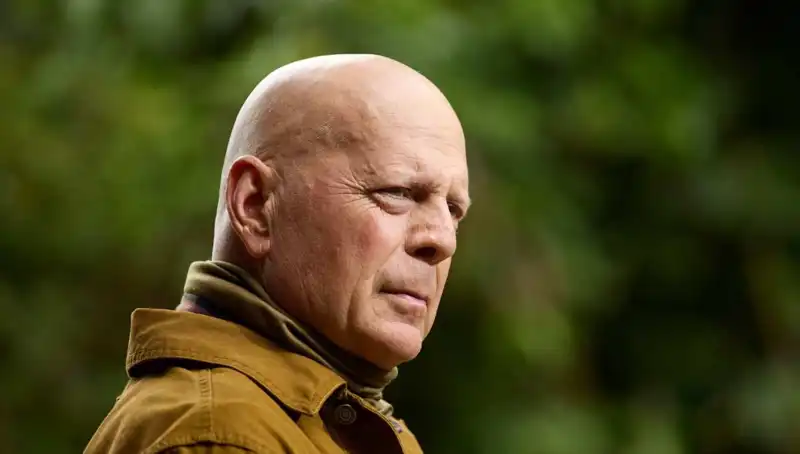 Bruce Willis’in Afazi Hastalığı: Söz Yitiminin Gerçek Yüzü