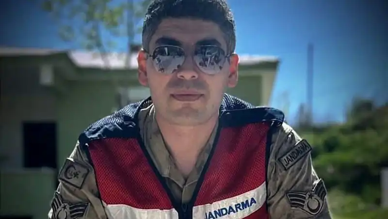 Kadir Astsubay Halı Saha Maçından Sonra Üzücü Bir Olayla Hayatını Kaybetti