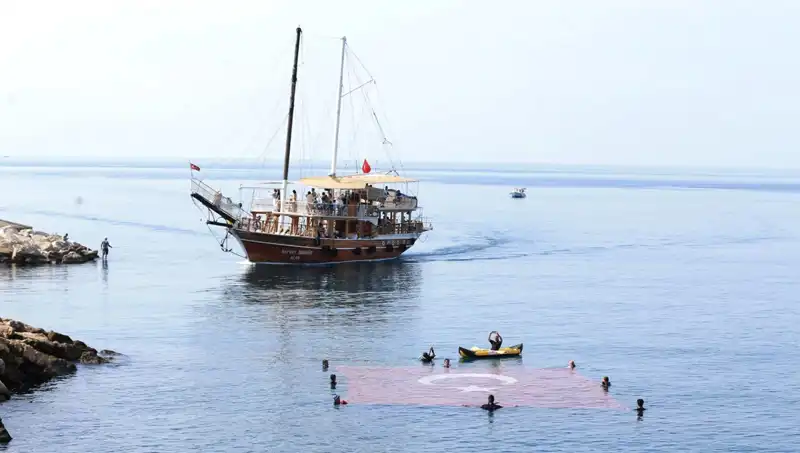 15 Temmuz'da Denizlerimizdeki Anma Törenleri ve Unutulmayan Hatıralar
